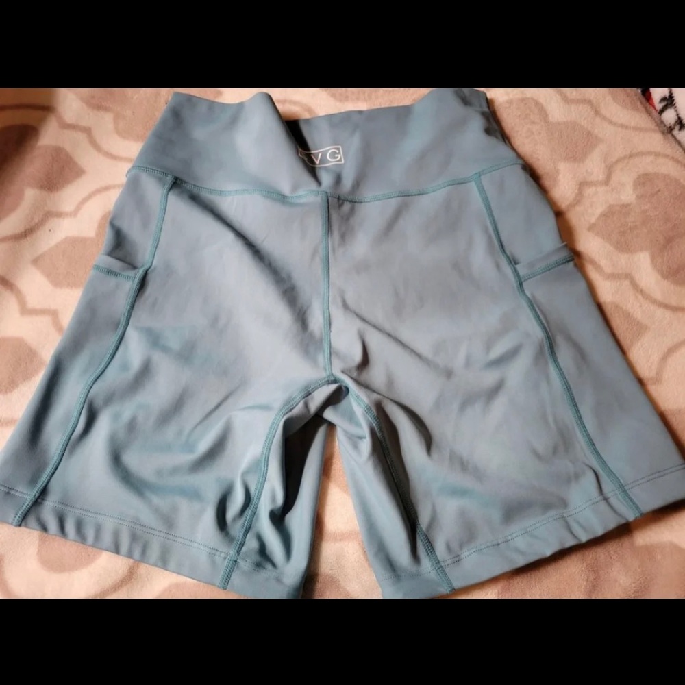CVG medium sage 7” shorts